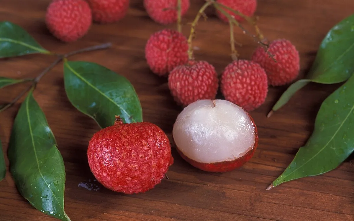 Rhum arrangé coco, litchis et mangoustans