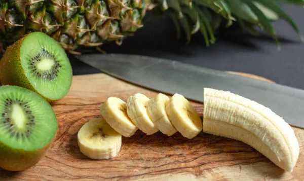 Rhum arrangé kiwis, bananes et miel